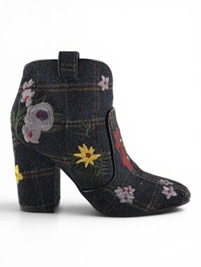Indigo Rd Women's Juke Floral Embroidered Plaid Block Heel Booties Blue 6.5
